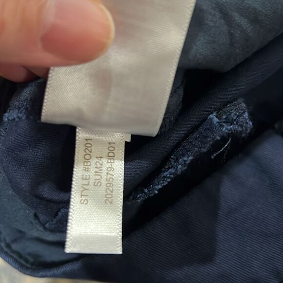 J. Crew Factory bo201 Navy 7" Classic Chino Short For Women EUC - Picture 9 of 9
